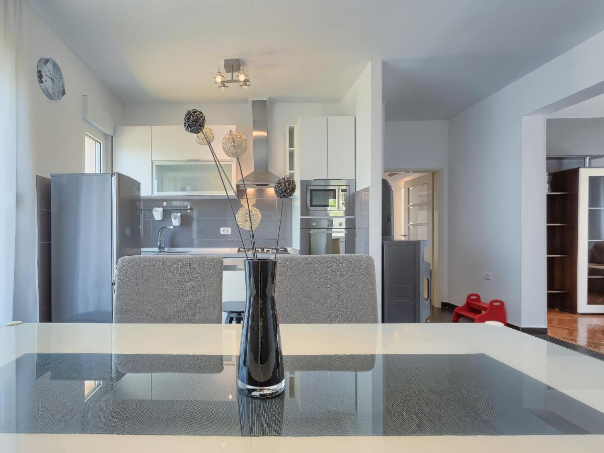 Holiday Home Rovere By Interhome Пула Екстериор снимка