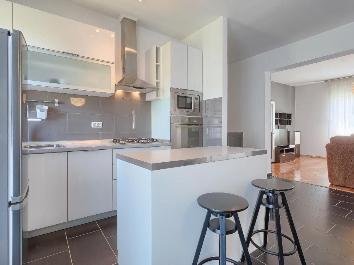Holiday Home Rovere By Interhome Пула Екстериор снимка